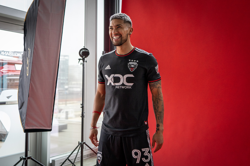 D.C. United unveils new 2020 home jersey, changes at Audi Field