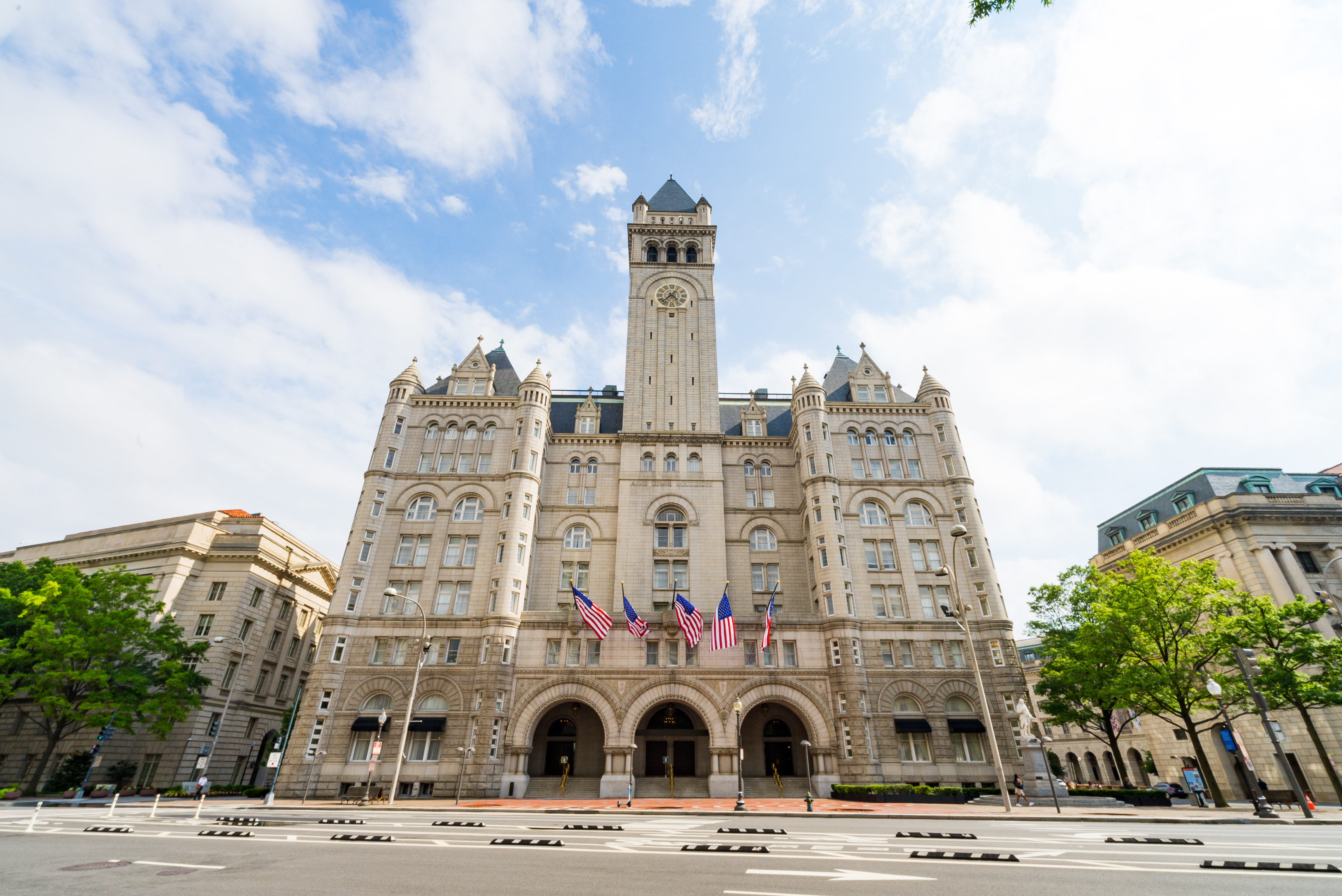 Luxury Hotels in Downtown DC – Amenities