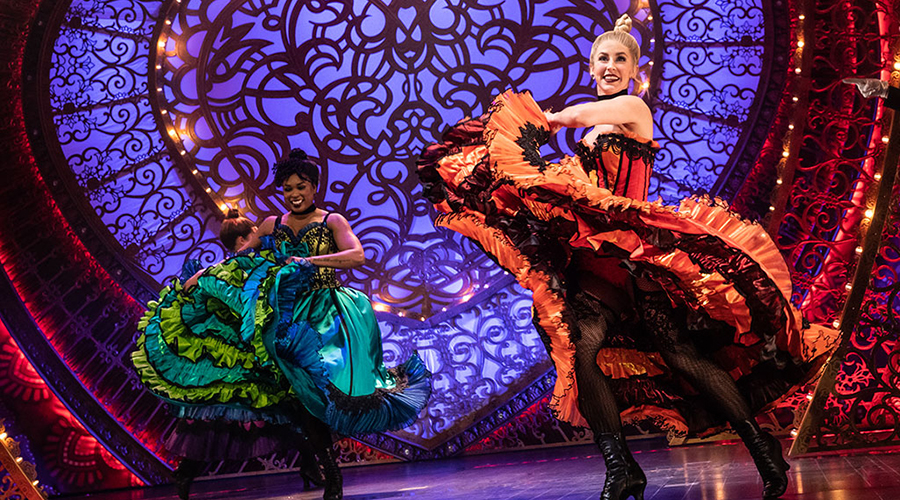 ¡Escena de la producción teatral de Moulin Rouge! ¡El musical!