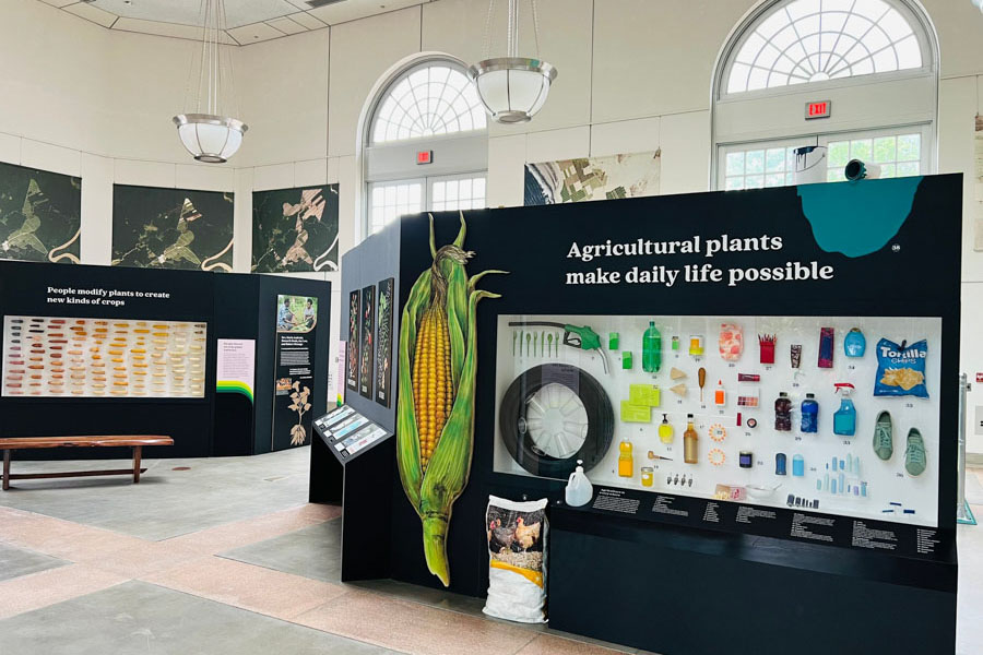"Cultivate: 변화하는 세계에서 식량 재배" 전시회