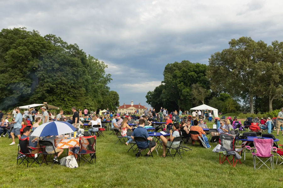 Multitud en Mount Vernon Summerfest
