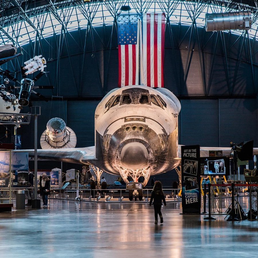 Smithsonian National Air and Space Museum Steven F. Udvar-Hazy Center