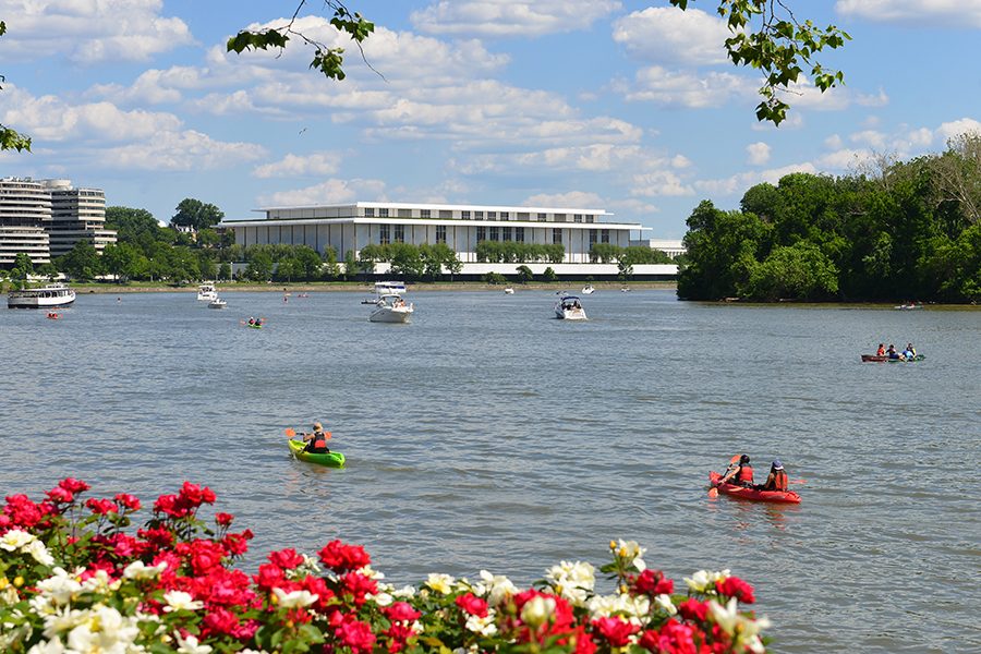 Kayak en el río Potomac