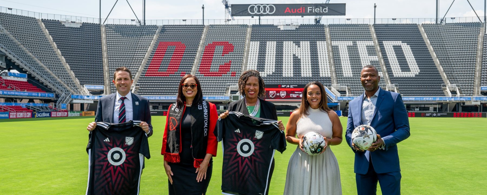 이태리의 이방인: 더 이상 타부가 아닌 타투 밀라노 타투 컨벤션, image size:1680x672