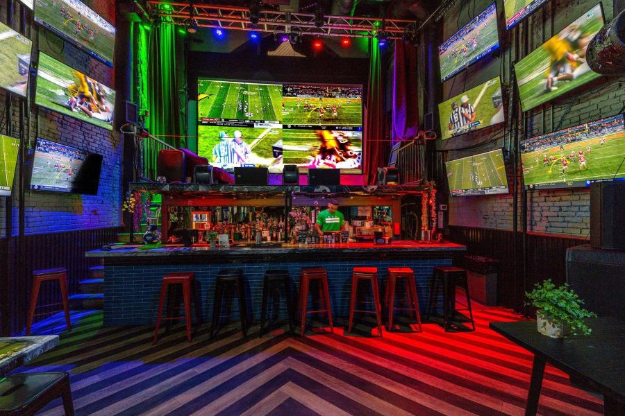 Public Bar Live