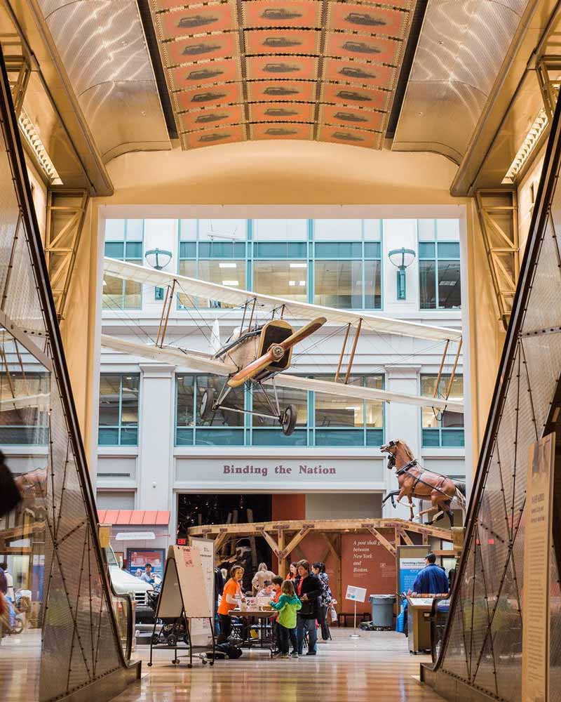 @abroadwife - Family at the Smithsonian National Postal Museum - Free museum in Washington, DC