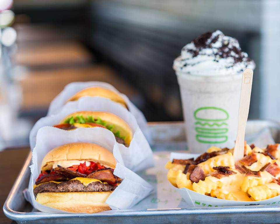 Burger, Pommes und Milchshakes von Shake Shack – Budgetfreundliche Restaurants in Washington, DC