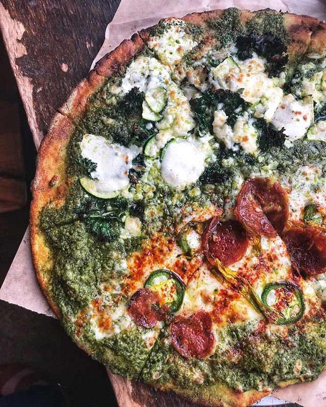 @dceatings - 來自 Petworth 的 Timber Pizza Company 的 Pizza - Bon Appetit 華盛頓特區最佳新餐廳