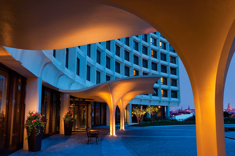 Entrada para o Washington Hilton em Dupont Circle - hotel histórico em Washington, DC