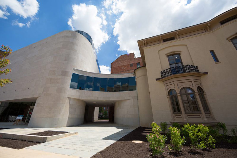 조지 워싱턴 대학교 박물관 및 섬유 박물관-워싱턴 DC의 내셔널 몰에없는 박물관