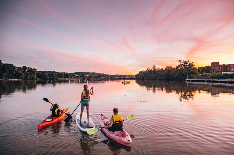 Bords de l'eau dans et autour de DC - Découvrez des croisières en bateau, des visites et plus encore de The Wharf à National Harbor et partout entre les deux