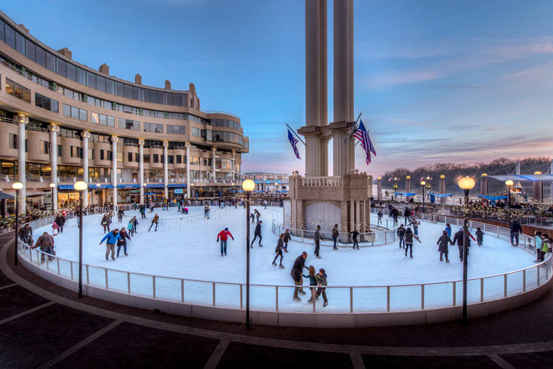 Patinação no Gelo em Georgetown Waterfront - Washington Harbor - Washington, DC