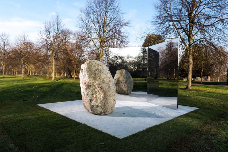 Lee Ufan Open Dimension en el Museo y Jardín de Esculturas Hirshhorn en Washington, DC