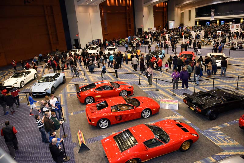 Luxus- und exotische Autos auf der Washington Auto Show - Autoshow in diesem Frühjahr in Washington, DC