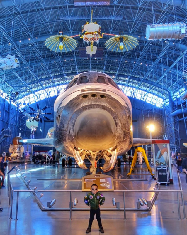 @masonabba - Space Shuttle Discovery im Steven F. Udvar Hazy Center - Air and Space Museum