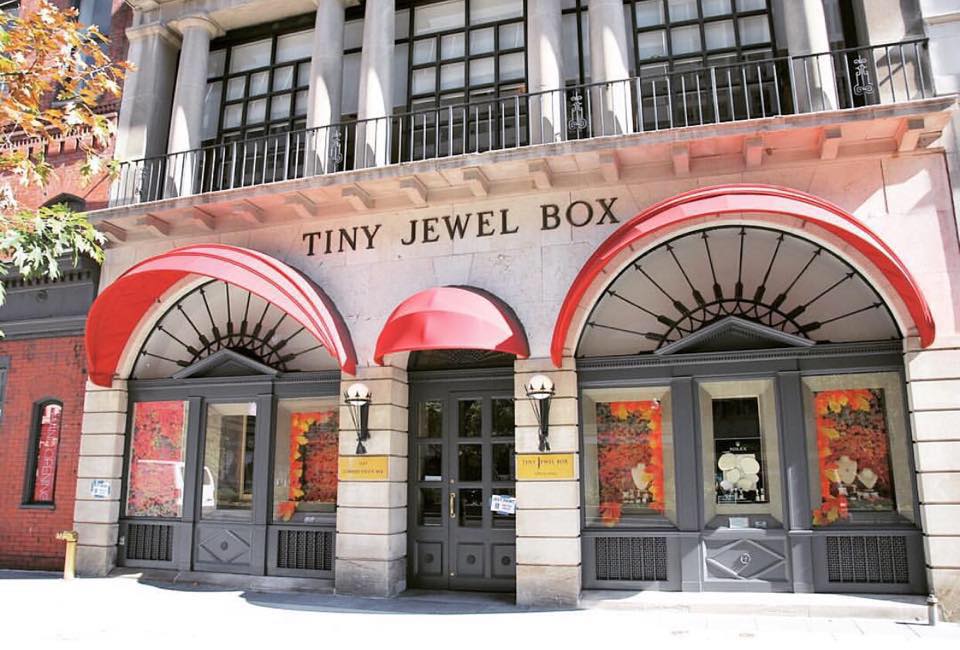 Tiny Jewel Box-워싱턴 DC에서 쇼핑 일