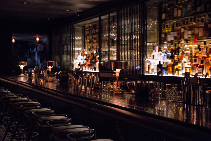 Bar inspiré de la prohibition des années 1920 au Denson Liquor Bar à Penn Quarter - Les meilleurs bars clandestins de Washington, DC