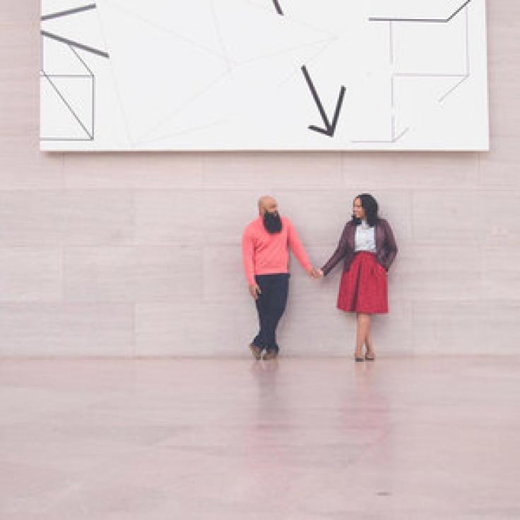 @leanilaphotos - Paar im Ostgebäude der National Gallery of Art in der National Mall - Free Modern Art Museum in Washington, DC