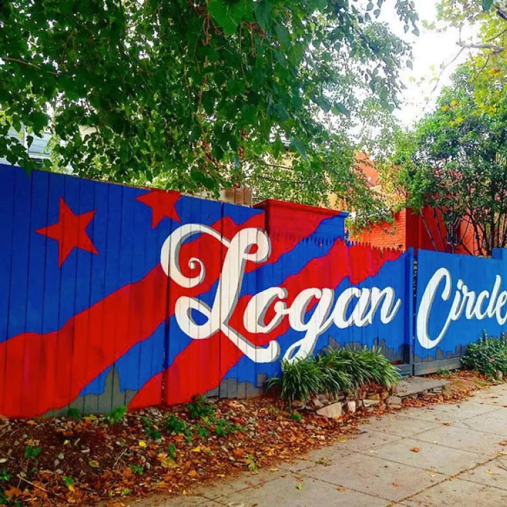 @loveofleisure - Mural de Logan Circle en la cerca - Vecindarios en Washington, DC
