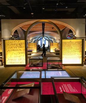 Exposición de cartas del Museo de la Biblia