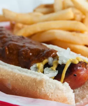 Fumo mezzo da Ben's Chili Bowl su U Street - Dove ottenere il mezzo fumo a Washington, DC