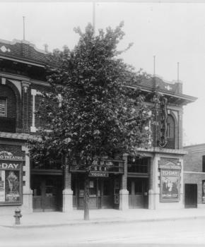 Théâtre Apollo de Grandall vers 1920