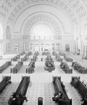 Union Station à Washington, DC - Centre de transports en commun avec restaurants, boutiques et plus encore