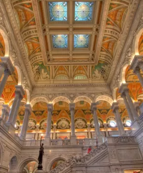 國會圖書館托馬斯杰斐遜大廈大廳 - 華盛頓特區世界上最大的圖書館