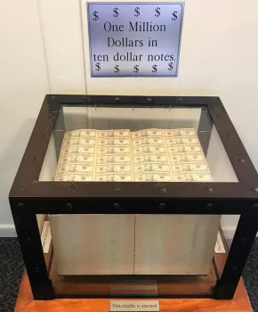 @sukichw - One million dollars in bills at the U.S. Bureau of Printing and Engraving - Free things to do in Washington, DC