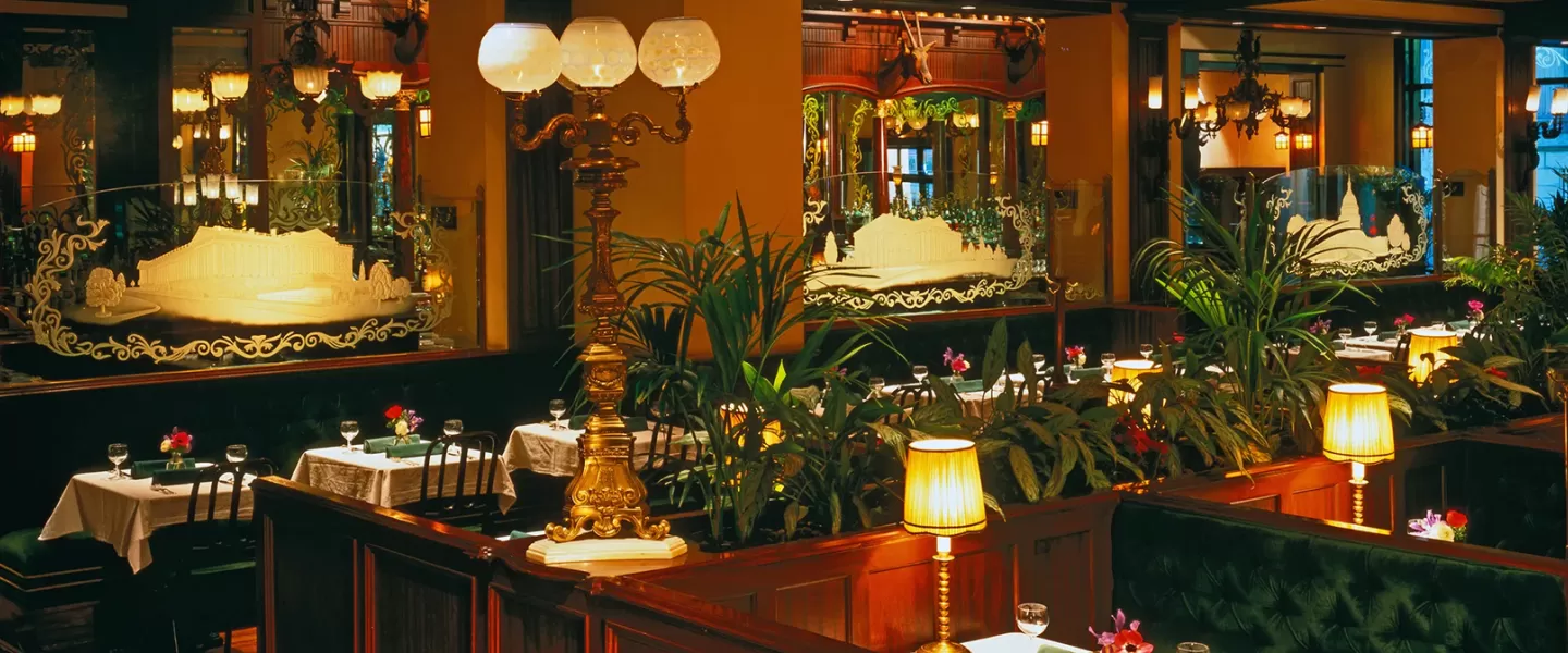 The Best Places to Eat On & Around the National Mall Washington DC