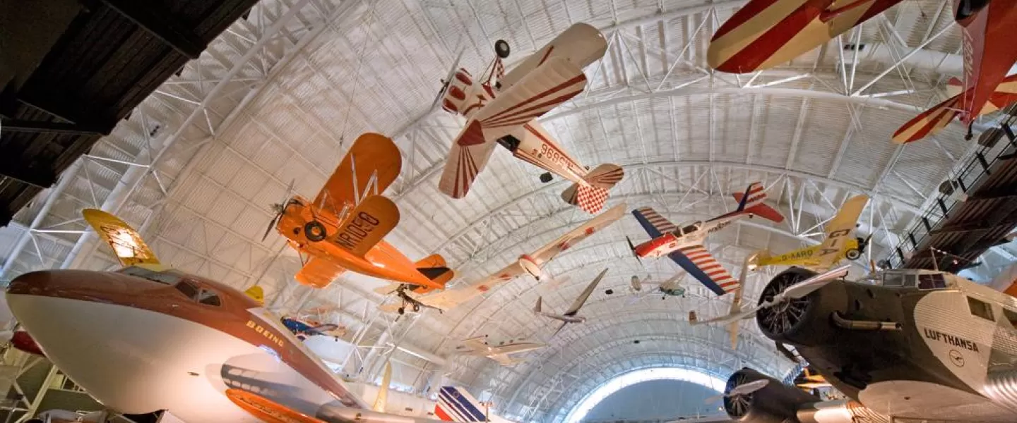 James S. McDonnell Space Hangar at the Steven F. Udvar-Hazy Center — Google  Arts & Culture