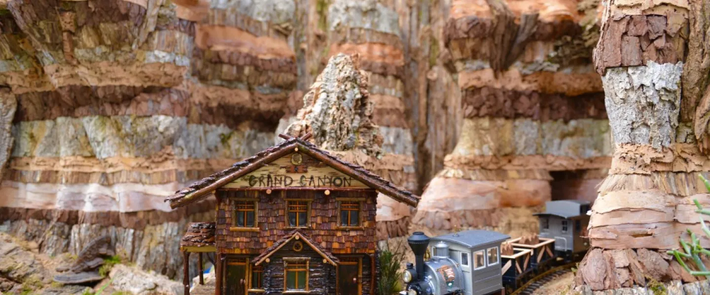 Season’s Greenings: National Parks and Historic Places