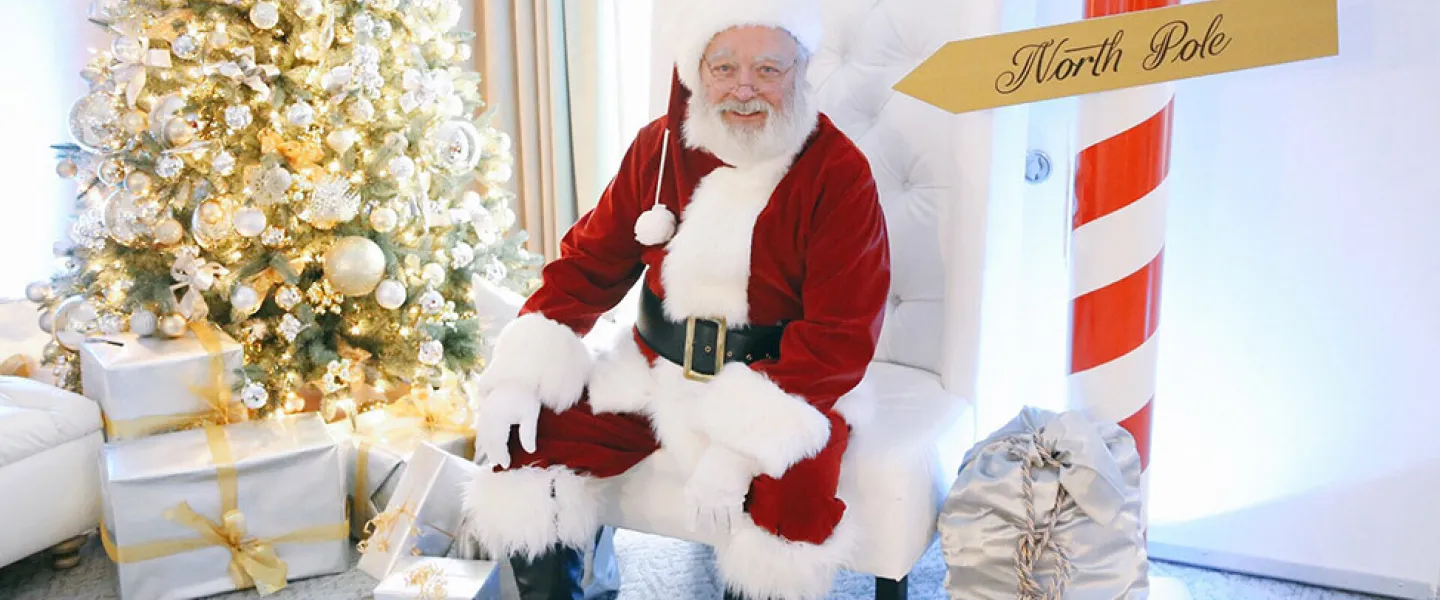 Fairmont's Santa Suite