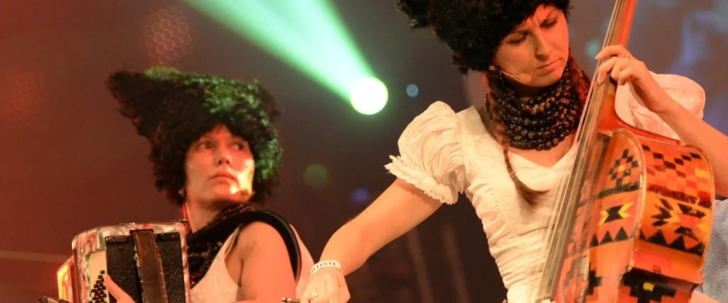 DakhaBrakha