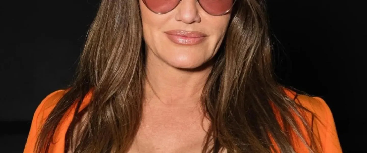 DJ Meredith Marks