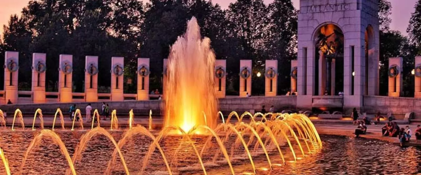 @marcus_ww - Coucher de soleil d'été au mémorial de la Seconde Guerre mondiale - Que faire à Washington, DC