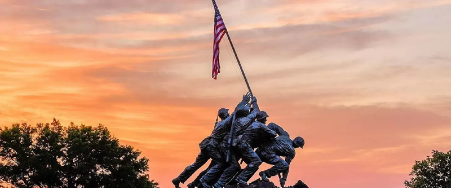 @michaeldphotos - coucher de soleil au mémorial du Corps des Marines