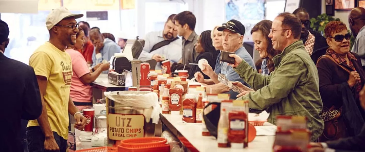 Ben's Chili Bowl - Places to Eat on U Street - Washington, DC