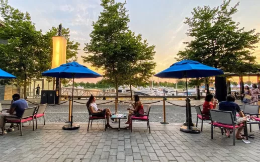 @thewharfdc - La cena nel patio di The Wharf DC