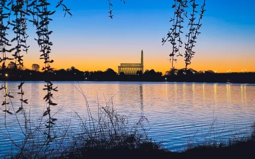 @melvinshoots_ - L'alba del Lincoln Memorial