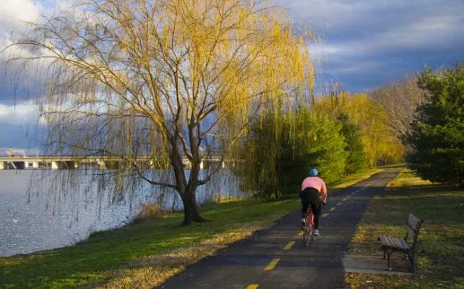 Trilha de bicicleta DC