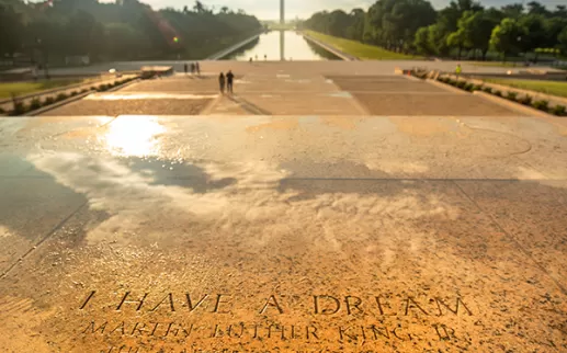 "I Have A Dream" inciso sui gradini del Lincoln Memorial