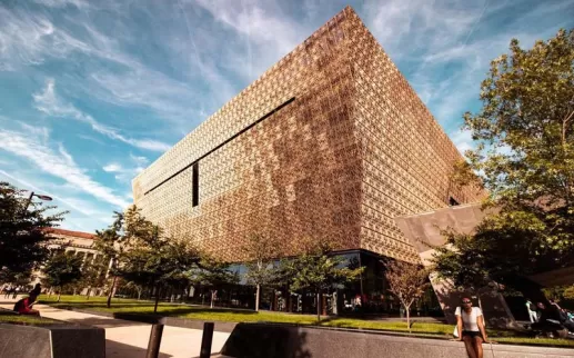 @aishaslens - Smithsonian National Museum of African American History and Culture on the National Mall in Washington, DC