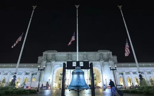 @hio - Campana de la Libertad de la Legión Estadounidense en Union Station en Washington, DC