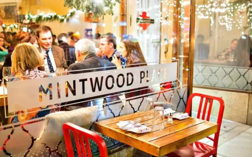 Os melhores restaurantes e lugares para comer em Adams Morgan - Mintwood Place por Cedric Maupillier em Washington, DC