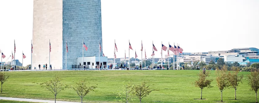 Washington Monument Grounds on the National Mall - Monumente und Denkmäler in Washington, DC