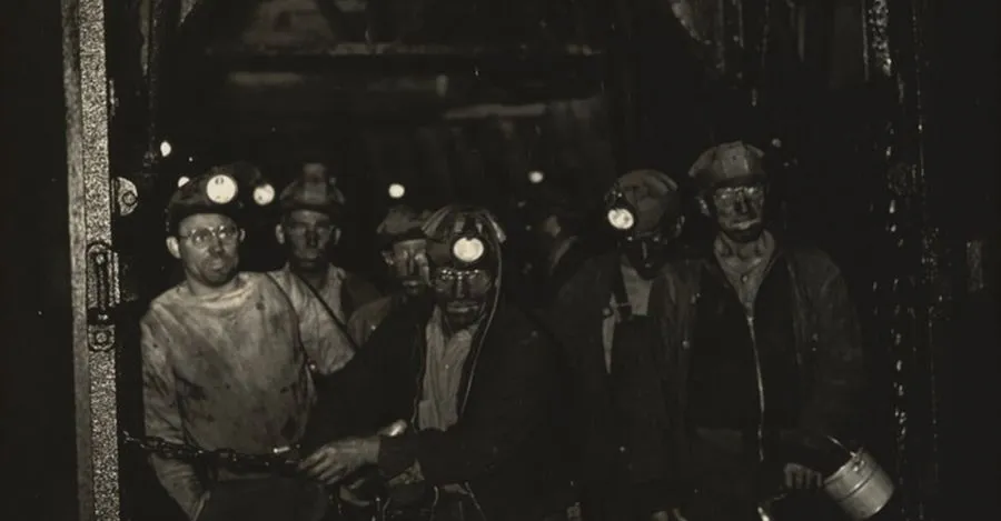 'Beneath the Surface: Mining and American Photography' at the National Gallery of Art