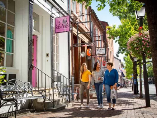 K. Summerer for Visit Alexandria