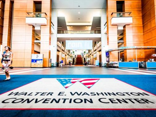 À l'intérieur du centre de congrès Walter E. Washington à Washington, DC - Meilleur lieu de réunion et de congrès à Washington, DC