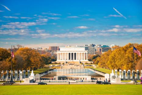 Fall Foliage at the Lincoln Memorial on the National Mall - Monuments in Washington, DC
